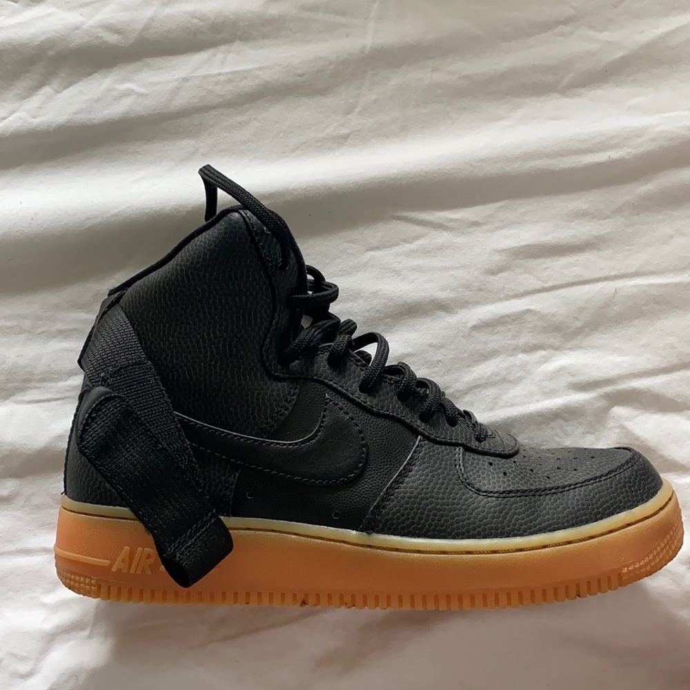 Women’s Nike Air Force 1 Hi SE Black Gum